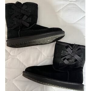 Koolaburra by U UGG black boots size 1